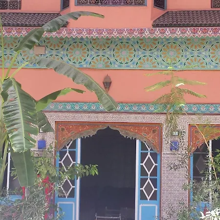 Riad Carole - Perfect For Families & Groups-3