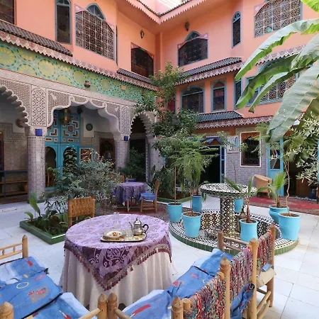 Riad Carole - Perfect For Families & Groups-2