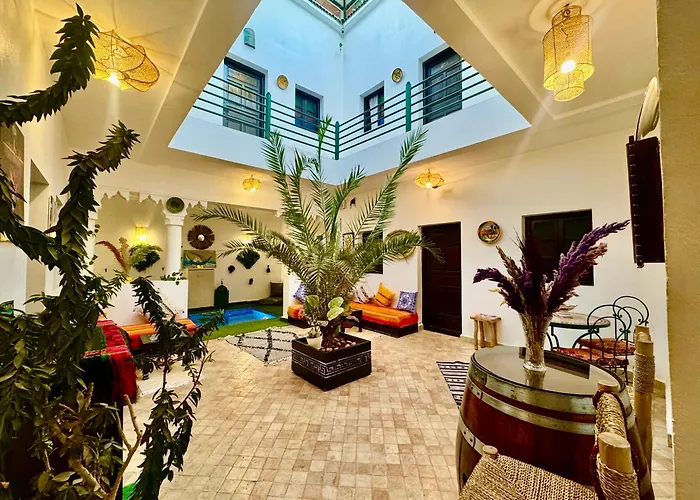 Hotel de 4 estrellas: Riad Iklil (Adults Only)